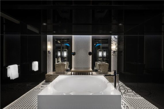 W Muscat 5*