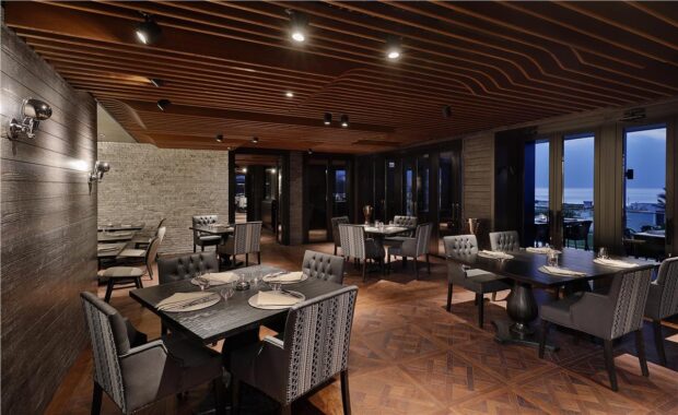 W Muscat 5*