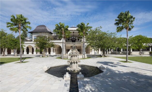 Jumeirah Bali 5*