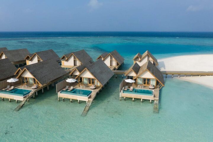 Emerald Faarufushi Resort & Spa 5*