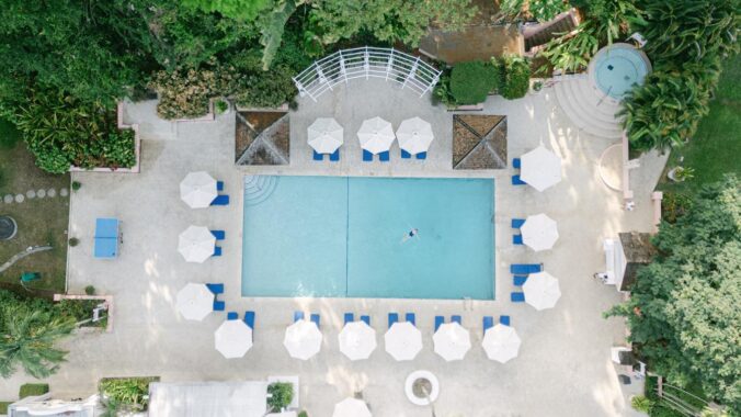 Fairmont Royal Pavilion 5*