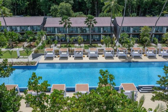 Avani+ Barbarons Seychelles 4*
