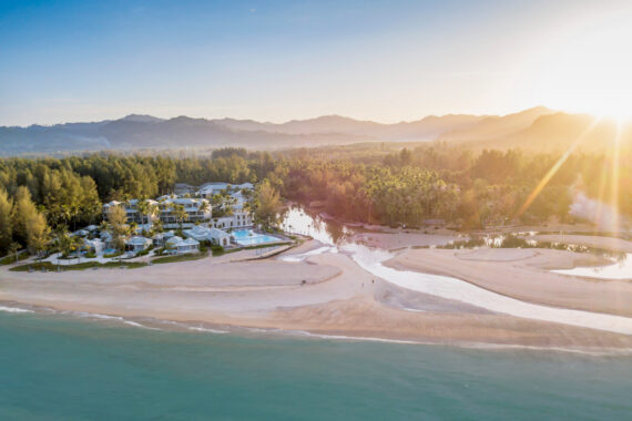 Devasom Khao Lak Beach Resort & Villas 5*