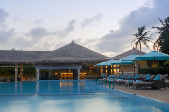 Cocoon Maldives 5*