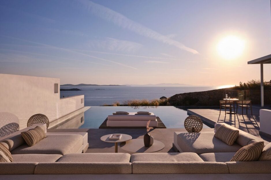 Deos Mykonos 5*