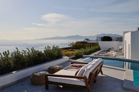 Deos Mykonos 5*