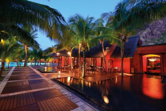 Dinarobin Beachcomber Golf Resort & Spa 5*