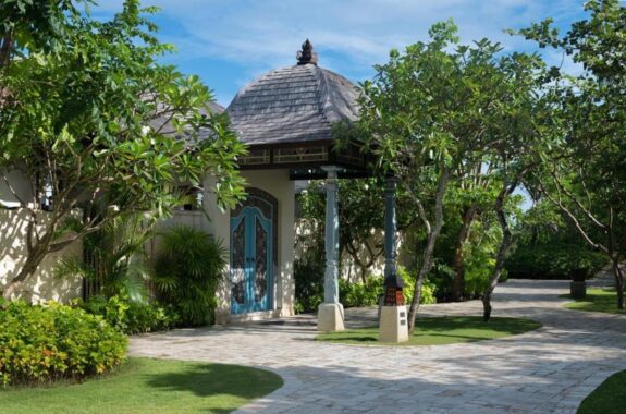 Jumeirah Bali 5*