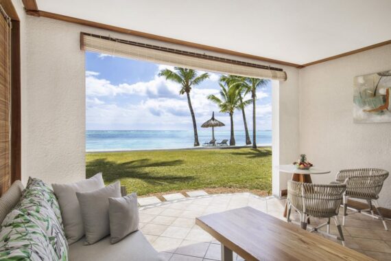 Paradis Beachcomber Golf Resort & Spa 5*