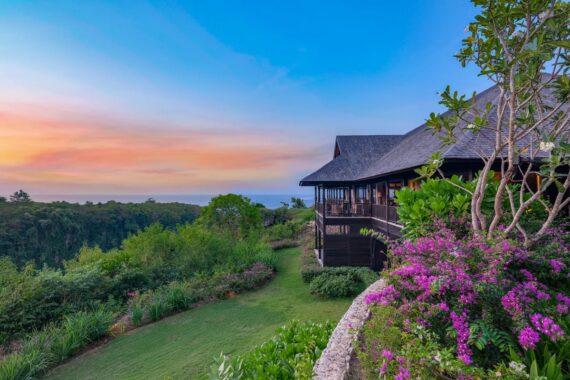 Raffles Bali 5*
