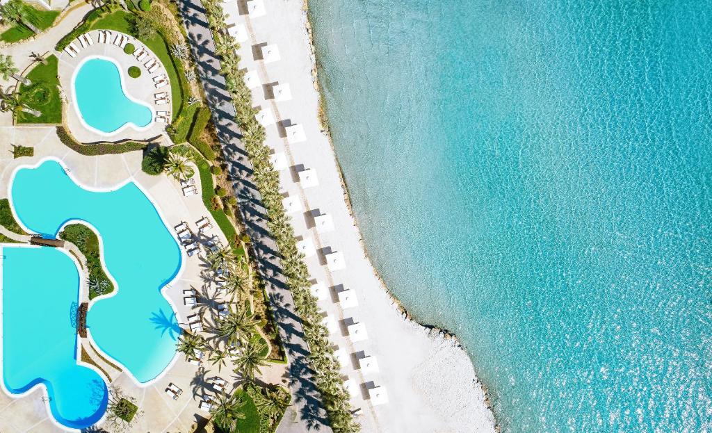 Sani Beach 5*
