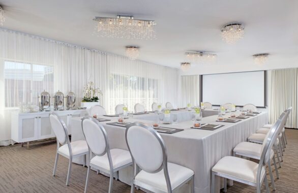 Huntley Santa Monica Beach Hotel 4*