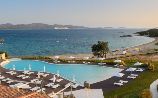 Hotel Cala Cuncheddi 4*